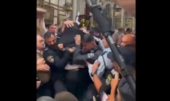 Jerusalem: Tokom vjerske službe u crkvi izraelska policija uhapsila člana osiguranja grčkog konzula