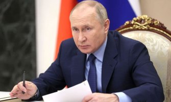 Putin progovorio o vježbama upotrebe nuklearnog oružja: To je planski rad