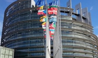 Evropska komisija: Srbija i Kosovo rizikuju da propuste fondove iz Plana rasta zbog manjka dijaloga