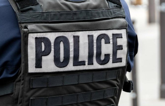 Francuska: Zasjeda na putu do zatvora - čuvari ubijeni, zatvorenik pobjegao