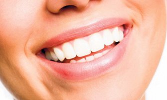 3 prirodna sredstava za izbjeljivanje zuba