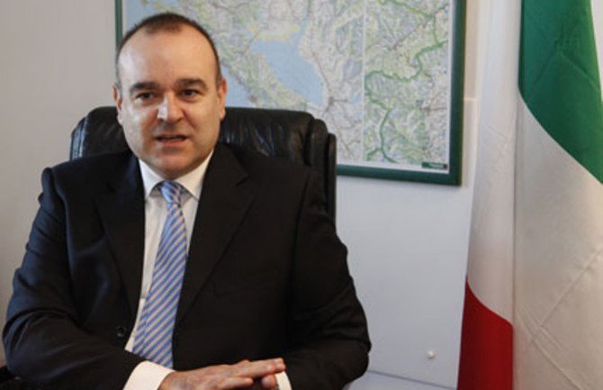 Marković primio u oproštajnu posjetu ambasadora Del Monaka: Ostvaren značajan napredak u odnosima CG i Italije