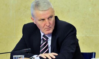 Stojanović izvršio kadrovske promjene: Novi načelnici u Herceg Novom, Kotoru i Tivtu
