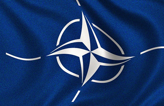 NATO: Rusija da prestane sa vazdušnim udarima