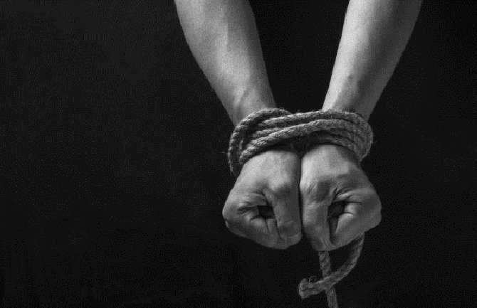 Uhapšene dvije osobe zbog pokušaja trgovine ljudima
