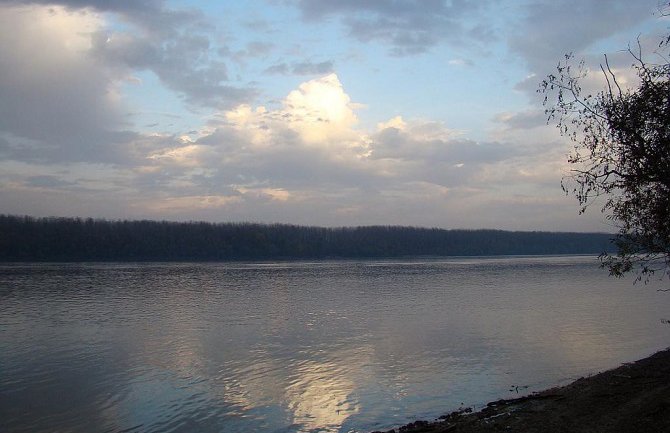Pronađeno tijelo žene u Dunavu: Da li je to majka utopljenog dječaka?
