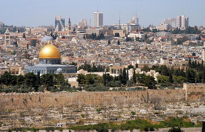 Islamska zajednica osudila najavu da Jerusalim bude glavni grad Izraela