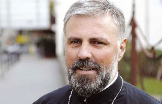 Vladika Grigorije: Pojedini crkveni velikodostojnici odbijali apele o koroni