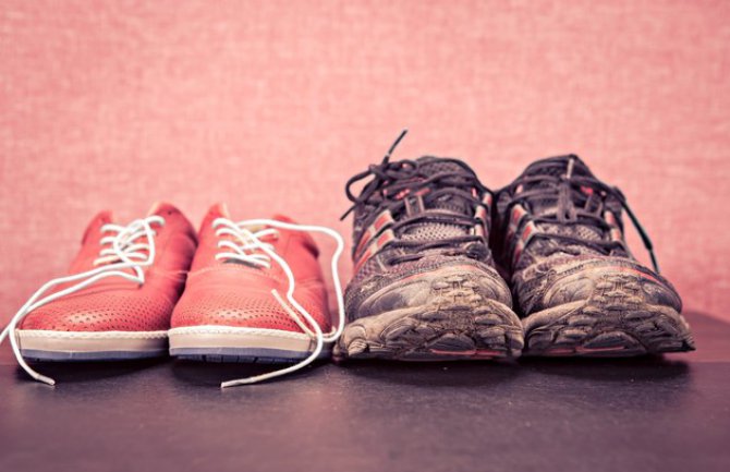 Hodanjem po kući u cipelama unosite u svoj dom do  421.000 bakterija