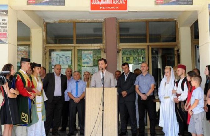 Bošković otvorio školski poligon u Petnjici