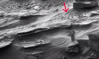 Internet samo o tome priča: Da li je rover snimio ženu na Marsu?