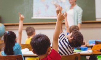 Psihološkinja o ulozi roditelja u vezi polaska djece u školu: Zajedno da se raduju prvom školskom danu