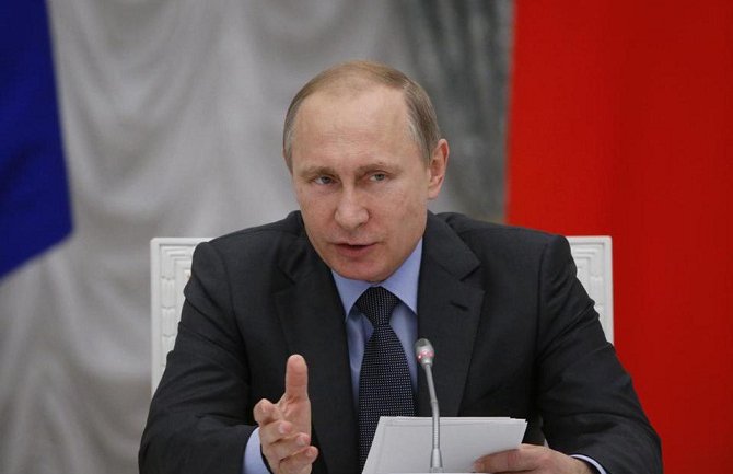 Putin: Tačno je, Rusija pomaže sirijskoj vojsci