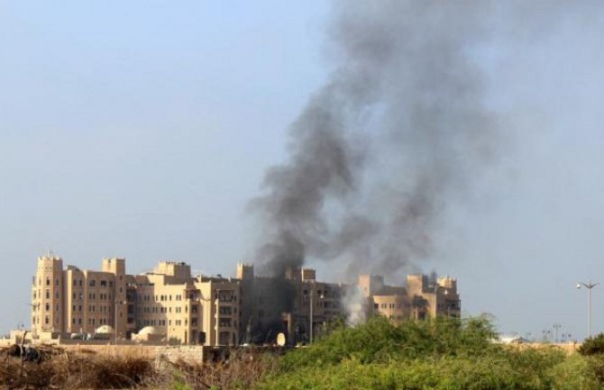 Granatiran hotel u kojem je bio jemenski premijer