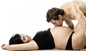 Ovih 10 stvari vam niko ne govori o seksu u trudnoći