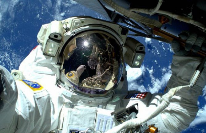 Američki astronauti oborili rekord: Više od sedam sati u 