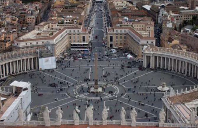 Papa Franjo izabrao novinara za portparola Vatikana