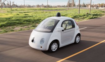 Policija zaustavila Google-ov automobil: Nema vozača, nema kazne!