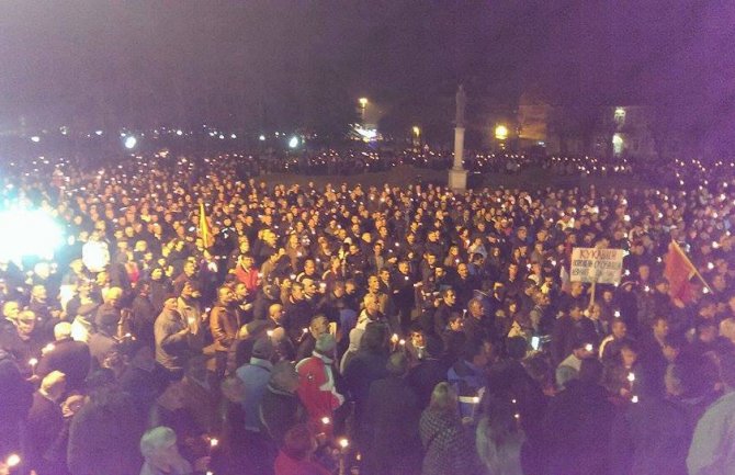 Protest DF-a: Nastavljamo oslobađanje Crne Gore