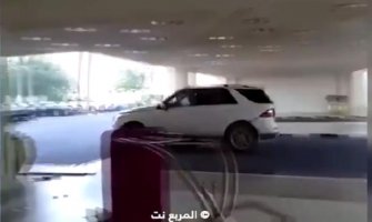Pijani vozač napravio rusvaj u hotelu! (VIDEO)