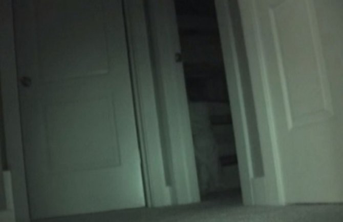 Djevojčici su nestajale igračke noću: Evo šta je kamera snimila (VIDEO)