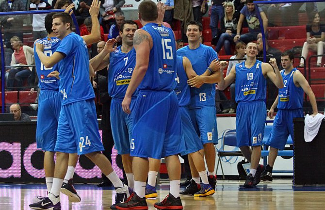 Košarkaši MZT-a iz Skoplja otrovali se u Laktašima