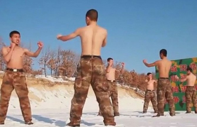 Kineski vojnici vježbaju goli na minus 30 stepeni: Otporni kao terminatori (VIDEO)