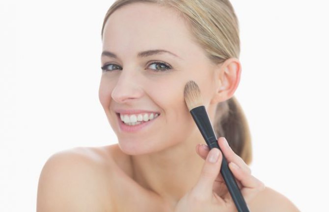 Idealni savjeti za šminkanje osjetljive kože