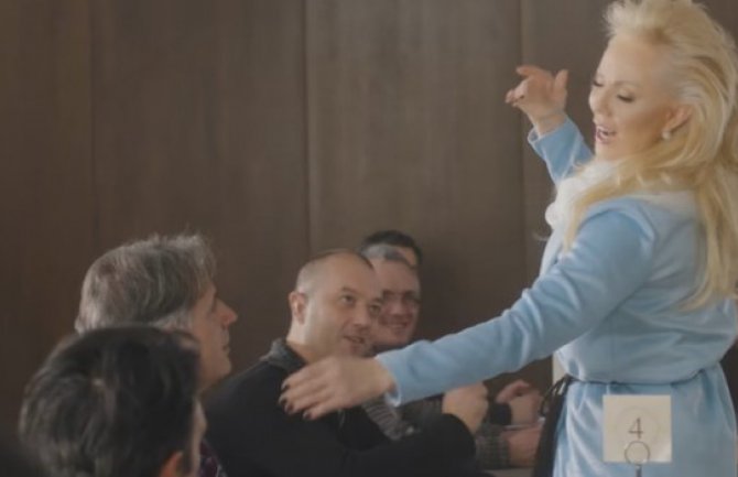 Premijera: Lepa Brena objavila spot na Dan zaljubljenih (VIDEO)