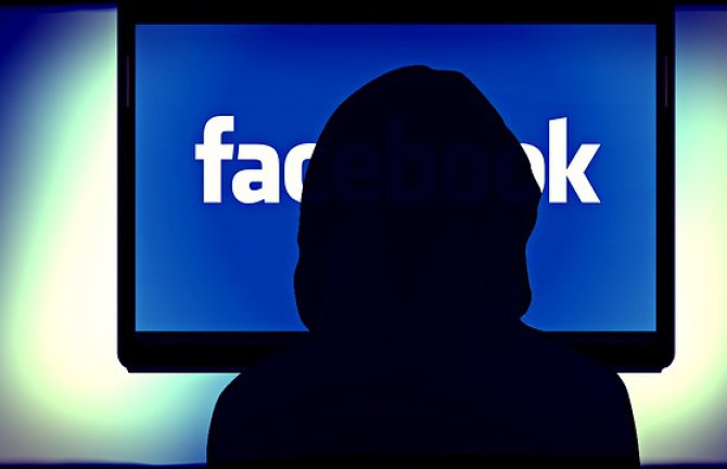 Rusija uslovila Fejsbuk da se povinujte ili ih blokiraju