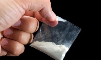 Policajac ukrao heroin iz policijskog sefa i prodao ga za 2 000 eura