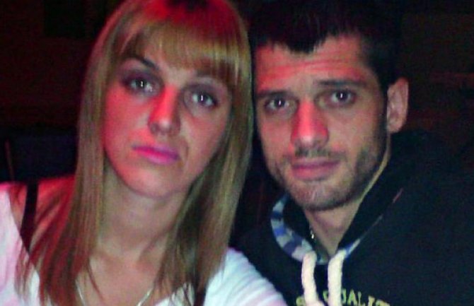 Tragedija kod Sjenice: Bivši bokser u trenutku ostao bez majke, supruge i kćerke