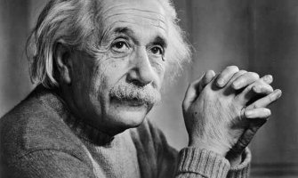 Ajnštajnova rukom ispisana formula za srećan život prodata za 1,56 miliona dolara 