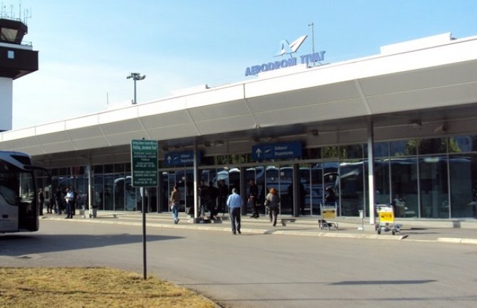 Aerodromi CG predložili gradnju 4 privremena terminala
