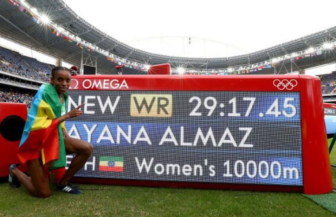 Almaz Ajana srušila svjetski rekord na 10 hiljada metara!