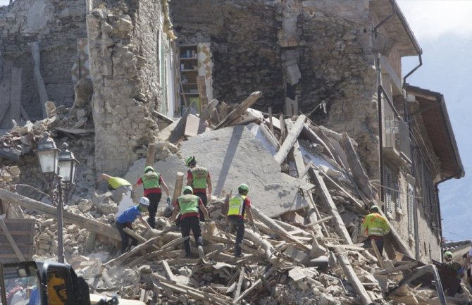 Broj smrtno stradalih u zemljotresu porastao na 278