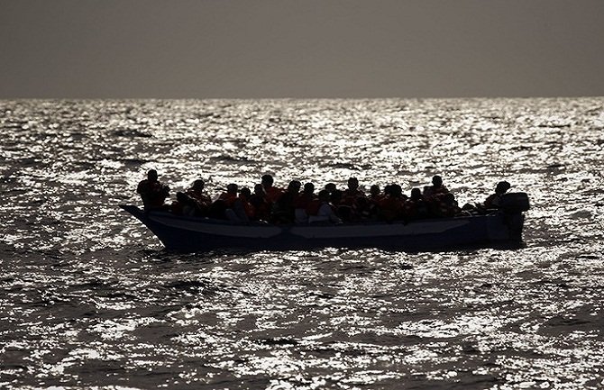 Marokanska mornarica spasila 615 migranata