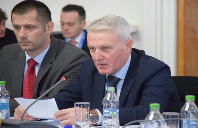 Stojanović naložio smjenu vođe Interventne jedinice, građani da prijave svaki vid prekoračenja ovlašćenja policajaca