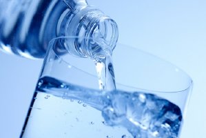 Uprkos enormnom uvozu crnogorski prozvođači vode opstaju na tržištu