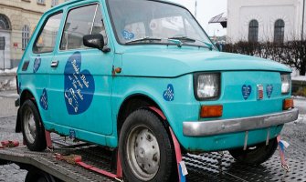 Poljski grad nudi Tomu Henksu automobil na poklon