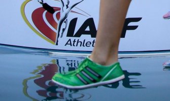 IAAF: Ruskim atletičarima produžena suspenzija