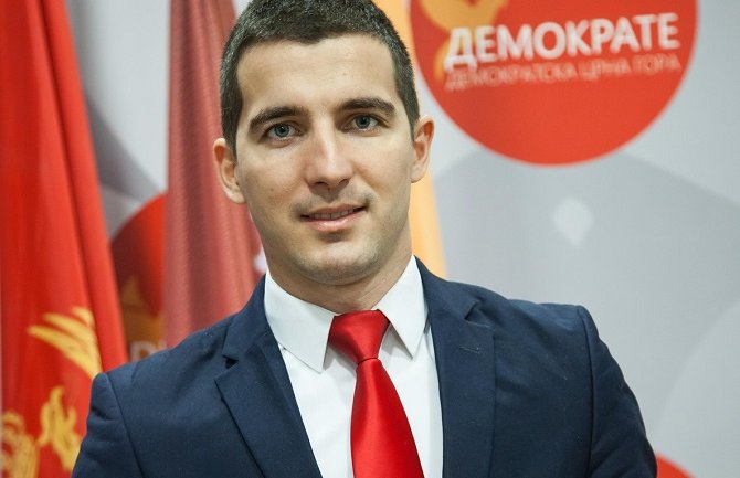 Bečić: Kandidat za predsjednika onaj koji bude imao najveću podršku javnosti