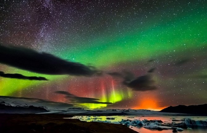 Island: Nevjerovatni prizori polarne svijetlosti mogu biti opasni po vozače