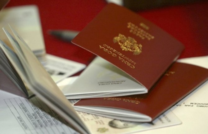 Crnogorci sa pasošem bez viza u 110 zemalja