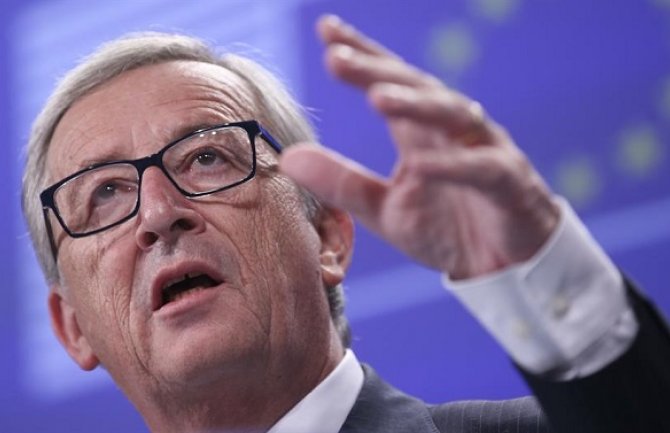 Junker: Nema prostora za pregovore o sporazumu o Brexitu