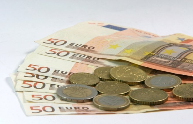 Podgorica: Lažne novčanice u automatu za klađenje