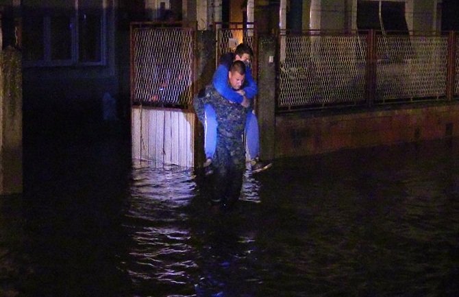 Poplave u Srbiji: Situacija stabilna, 150 osoba evakuisano