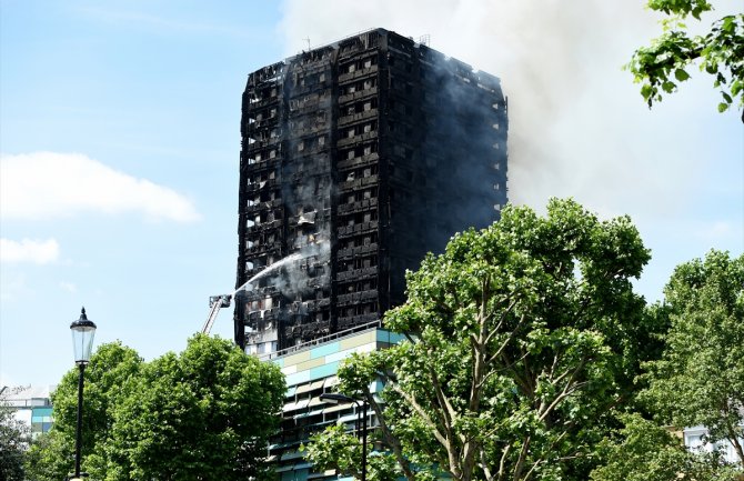 Loš materijal na fasadi kriv za tragični požar u Londonu