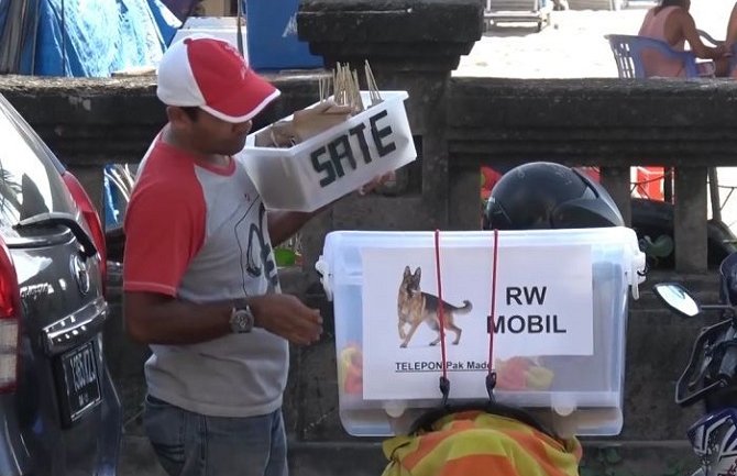  Bali: Turisti jedu pseće meso misleći da je piletina (FOTO/VIDEO)