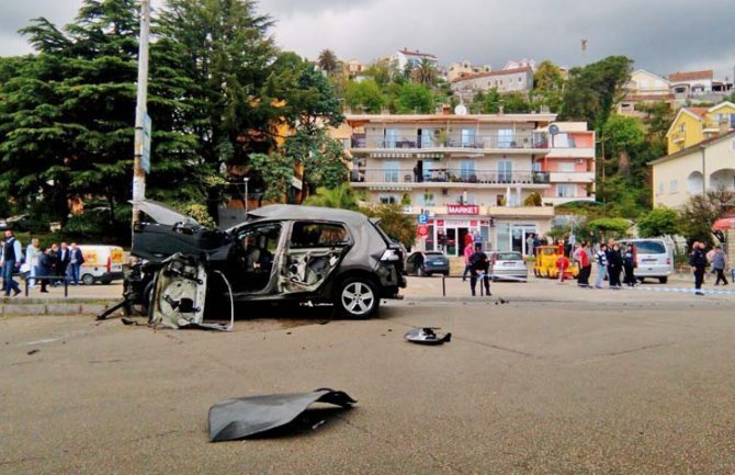 Roganović povrijeđen u eksploziji prebačen u Beograd na liječenje